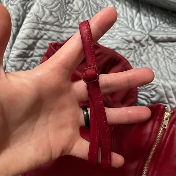 Red body con midi dress - Picture 6 of 12